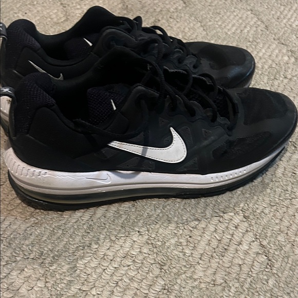 Nike Air Max Genome Black and White Shoes - Picture 6 of 14